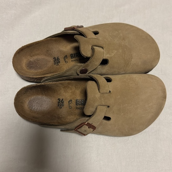 Birkenstock Brown Suede Slip-On Clogs - Picture 2 of 6